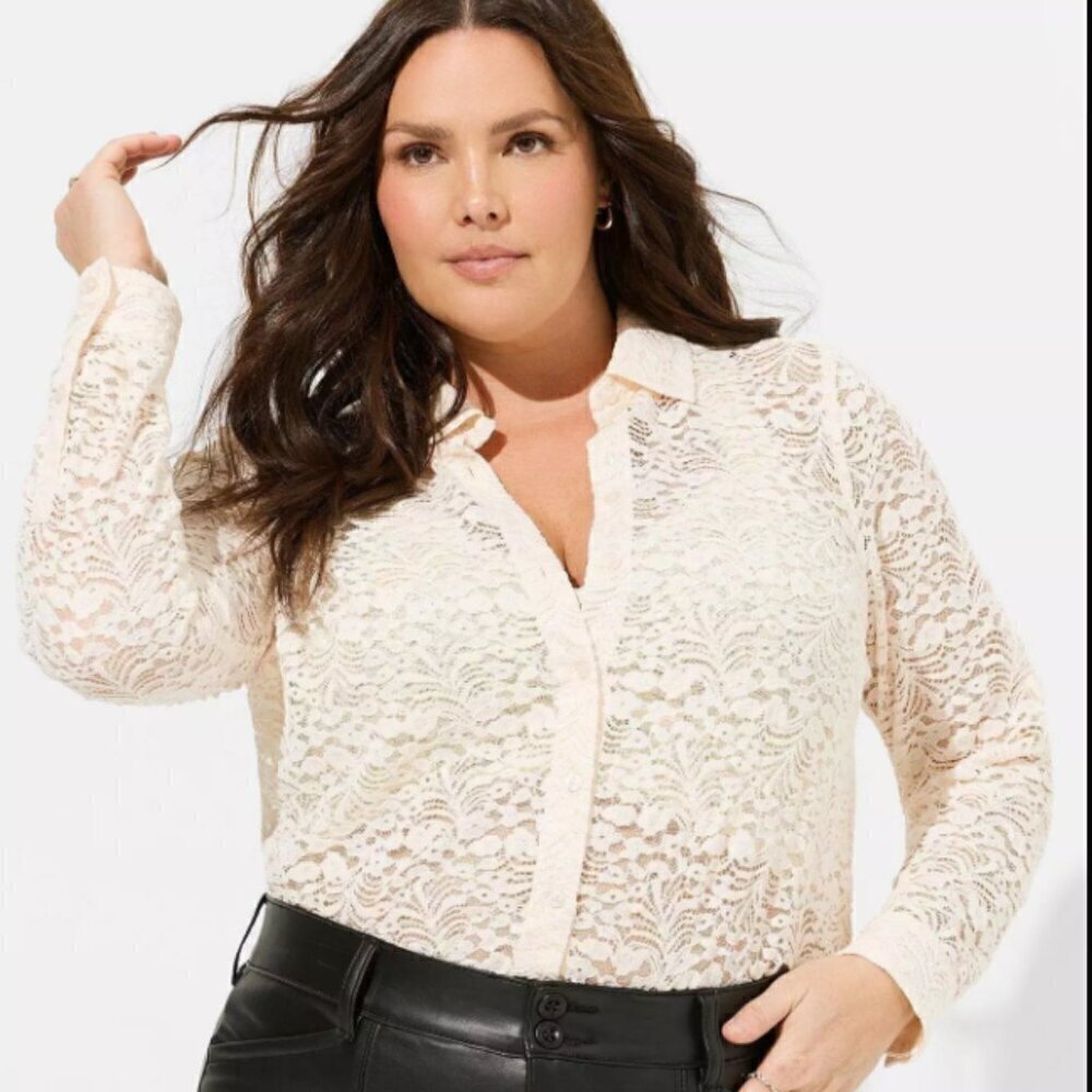 Torrid Lizzie Chenille Lace Button Up Shirt 2x NWT NEW cream